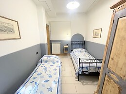 Apt 6 - Magical Grounds With Pool Jacuzzi Sleeps 4