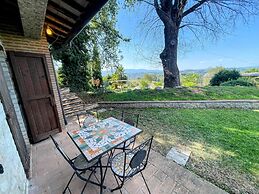 Apt 6 - Magical Grounds With Pool Jacuzzi Sleeps 4