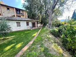 Apt 6 - Magical Grounds With Pool Jacuzzi Sleeps 4