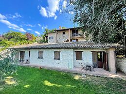 Apt 6 - Magical Grounds With Pool Jacuzzi Sleeps 4