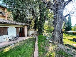 Apt 6 - Magical Grounds With Pool Jacuzzi Sleeps 4