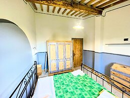 Apt 6 - Magical Grounds With Pool Jacuzzi Sleeps 4