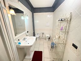 Apt 6 - Magical Grounds With Pool Jacuzzi Sleeps 4