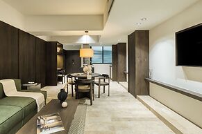 UTOPIC Platón by ULIV