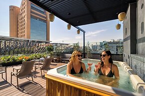 UTOPIC Platón by ULIV