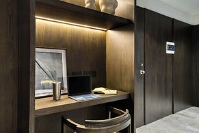 UTOPIC Platón by ULIV