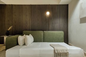 UTOPIC Platón by ULIV