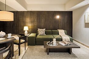 UTOPIC Platón by ULIV