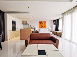 Phuket Moonlit Bay Seaview Resort&Spa