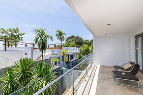 Phuket Moonlit Bay Seaview Resort&Spa