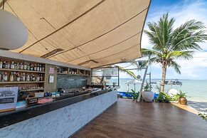 Phuket Moonlit Bay Seaview Resort&Spa