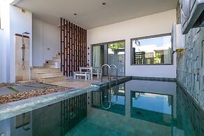 Phuket Moonlit Bay Seaview Resort&Spa