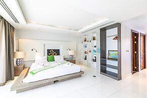 Phuket Moonlit Bay Seaview Resort&Spa