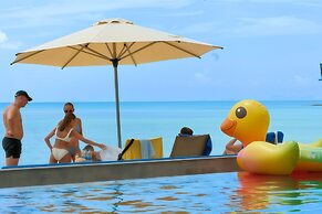 Phuket Moonlit Bay Seaview Resort&Spa
