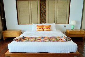 Phuket Moonlit Bay Seaview Resort&Spa