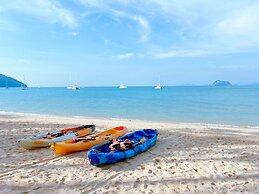 Phuket Moonlit Bay Seaview Resort&Spa