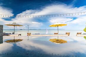Phuket Moonlit Bay Seaview Resort&Spa