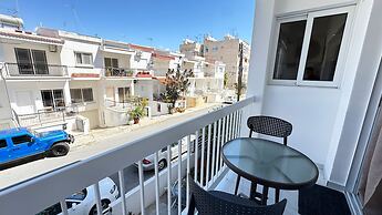 Luxury 2 Bedroom Apartment City Center