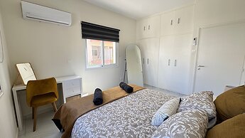 Luxury 2 Bedroom Apartment City Center