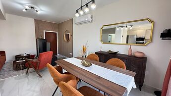 Luxury 2 Bedroom Apartment City Center