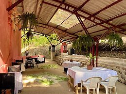 Zen Zaru Beautiful Hidden Hotel