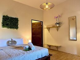 Zen Zaru Beautiful Hidden Hotel