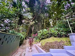 Zen Zaru Beautiful Hidden Hotel