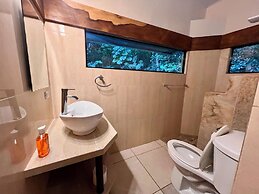 Zen Zaru Beautiful Hidden Hotel