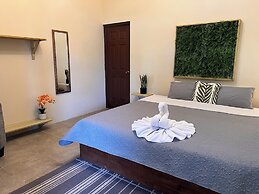 Zen Zaru Beautiful Hidden Hotel