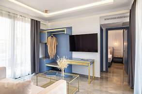 Acropol Golden Suites