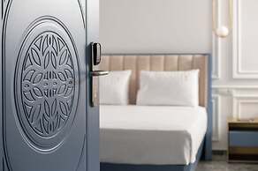 Acropol Golden Suites