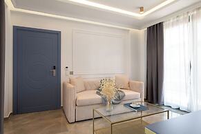 Acropol Golden Suites