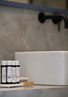 Acropol Golden Suites