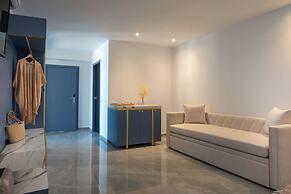 Acropol Golden Suites