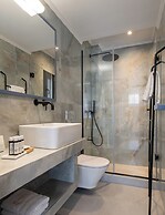 Acropol Golden Suites