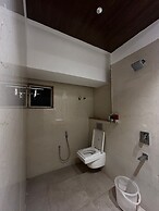 The Paradise Hotel - Luxury Stay