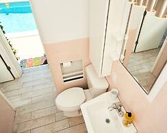 Miami Pool Oasis in El Portal