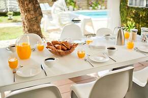 Miami Pool Oasis in El Portal