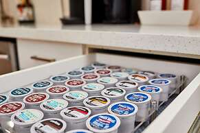 Miami Pool Oasis in El Portal