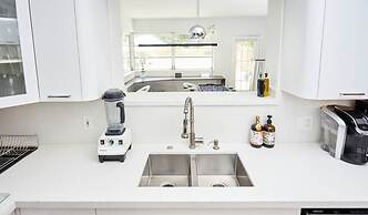 Miami Pool Oasis in El Portal