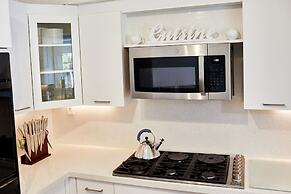 Miami Pool Oasis in El Portal