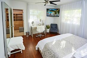 Miami Pool Oasis in El Portal