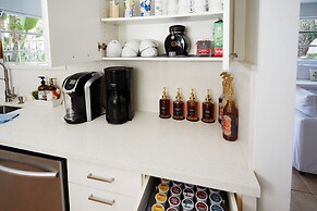 Miami Pool Oasis in El Portal