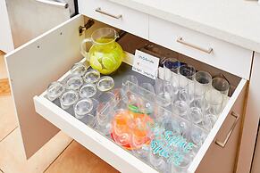 Miami Pool Oasis in El Portal