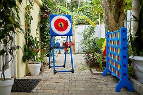 Miami Pool Oasis in El Portal