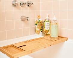 Miami Pool Oasis in El Portal