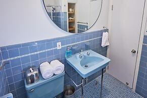 Miami Pool Oasis in El Portal