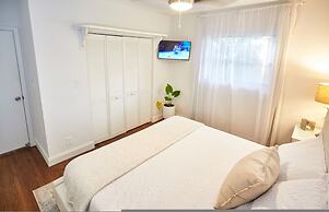 Miami Pool Oasis in El Portal