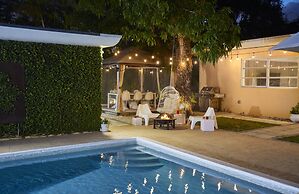 Miami Pool Oasis in El Portal