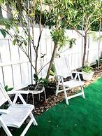 Miami Pool Cottage in El Portal